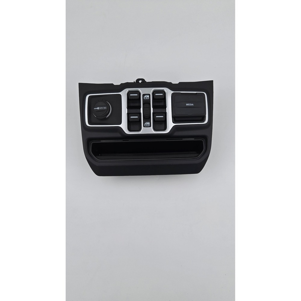 21 Jeep Wrangler JL‎ Center Window Switch Media Hub Bezel USB 12V OEM 68505684AA
